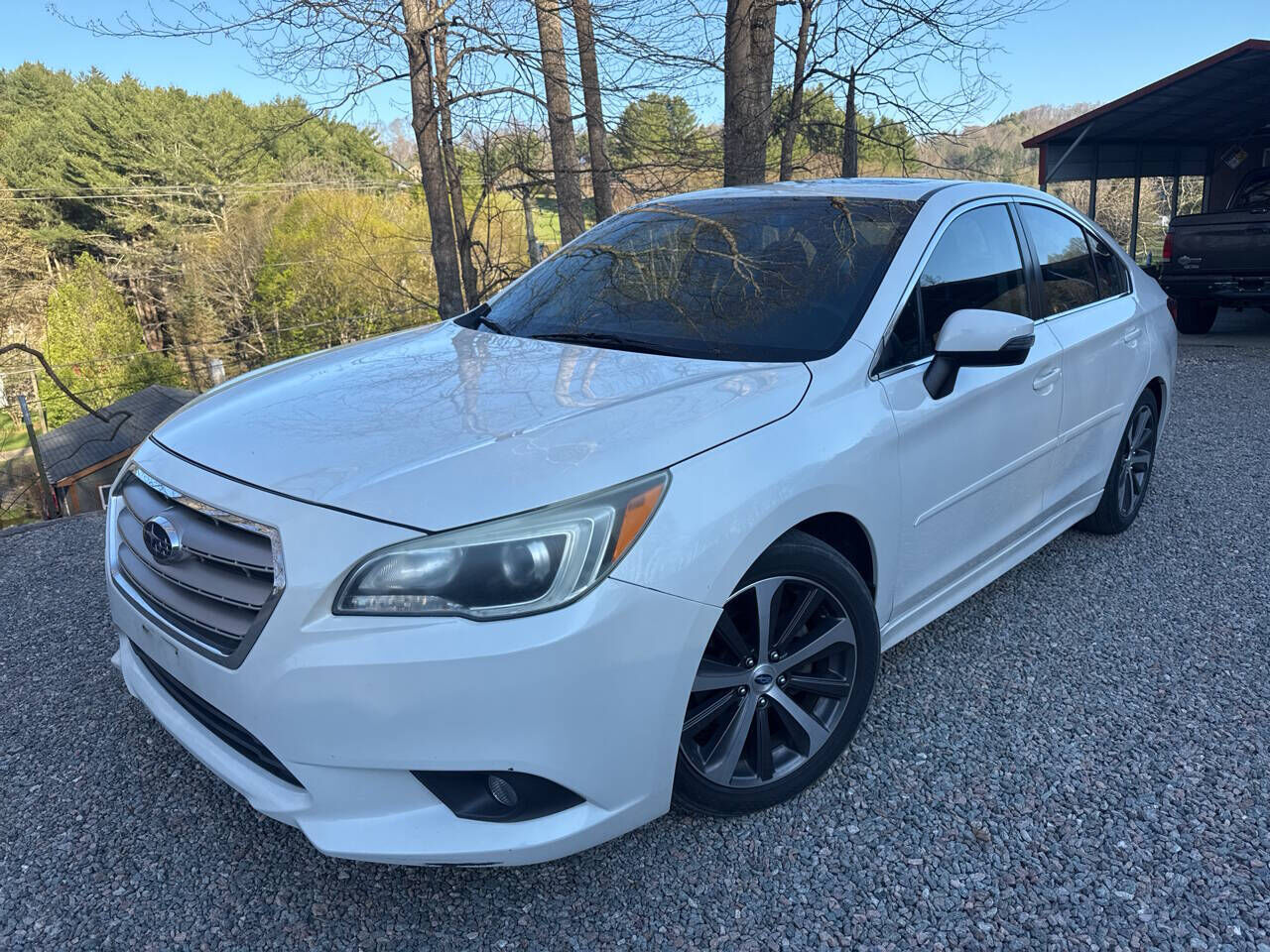 2015 SUBARU Legacy