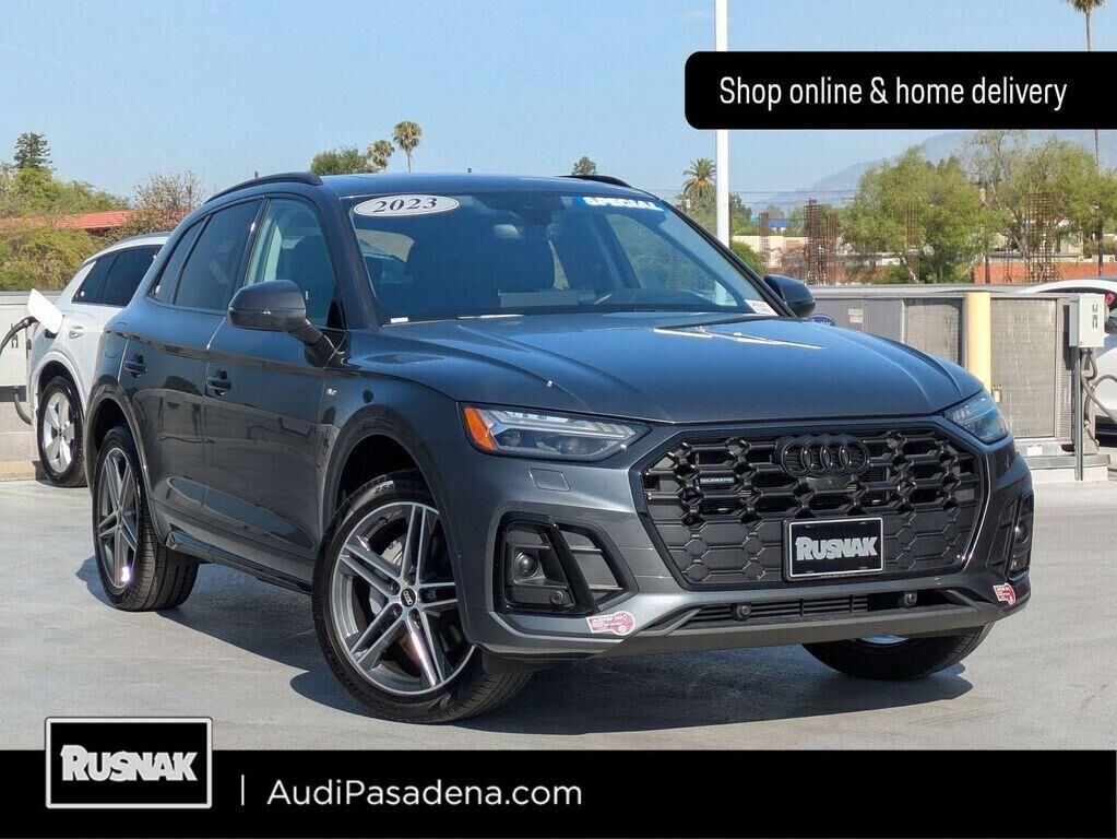 2023 AUDI Q5 e