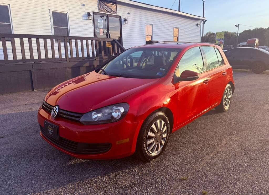 2010 VOLKSWAGEN Golf