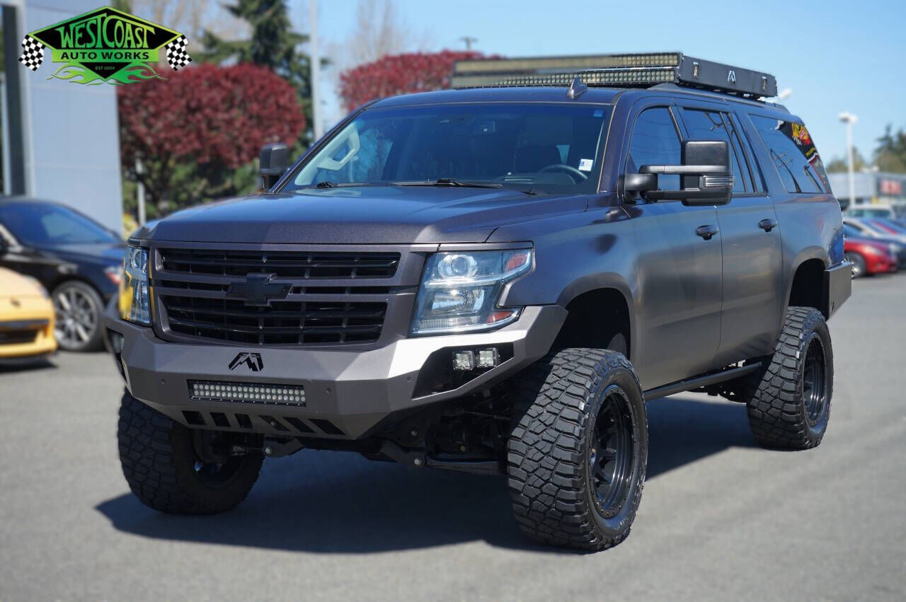 2018 CHEVROLET Suburban