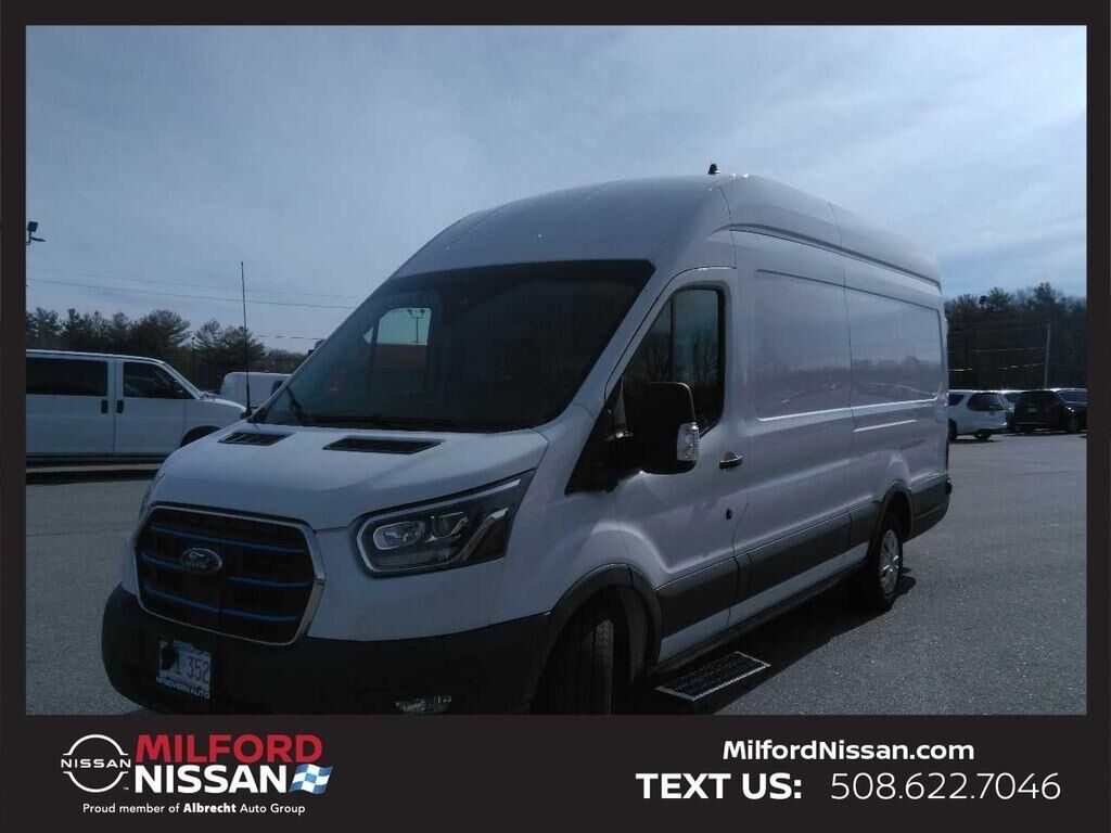 2022 FORD Transit