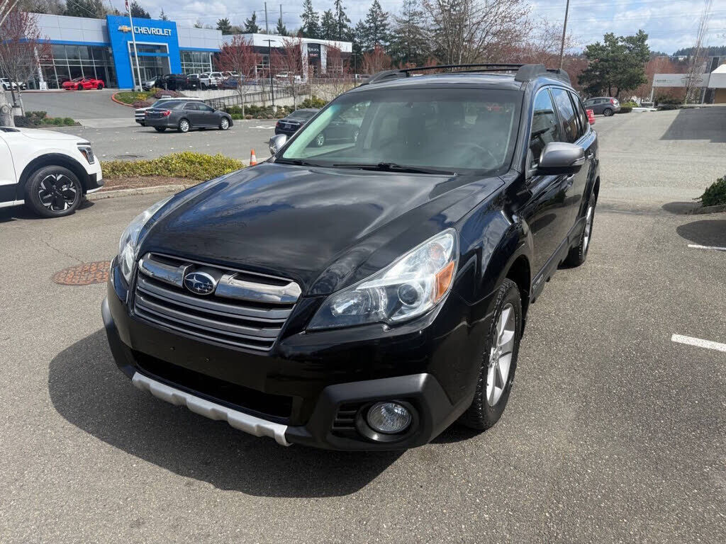 2013 SUBARU Outback