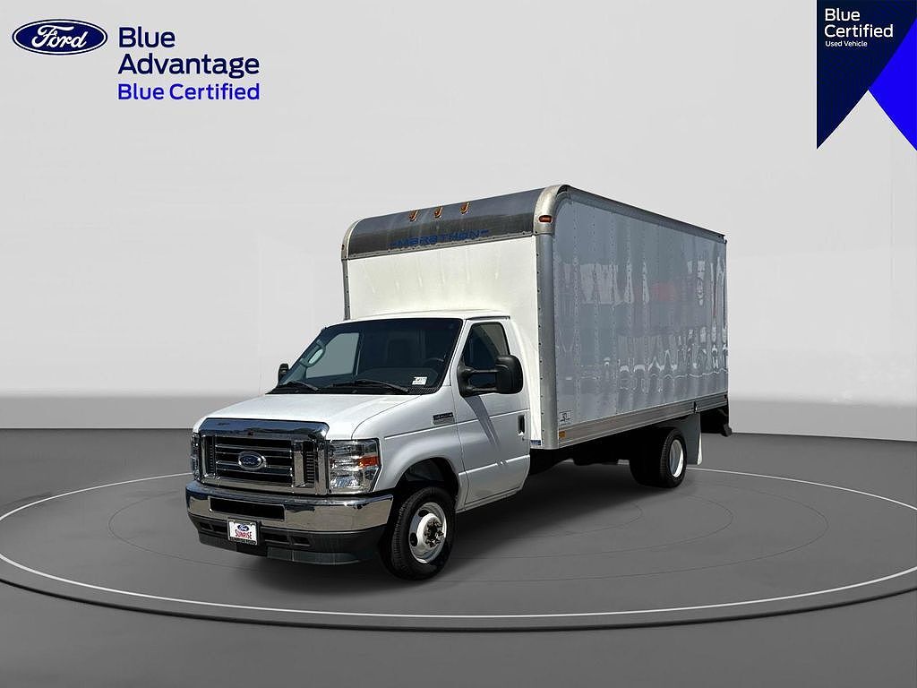 2021 FORD E-450