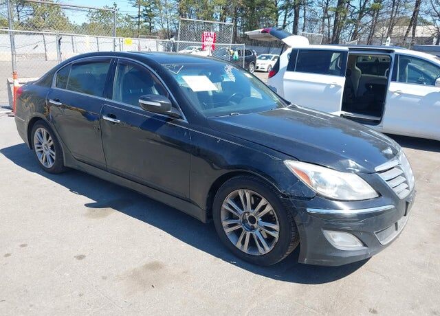 2012 HYUNDAI Genesis
