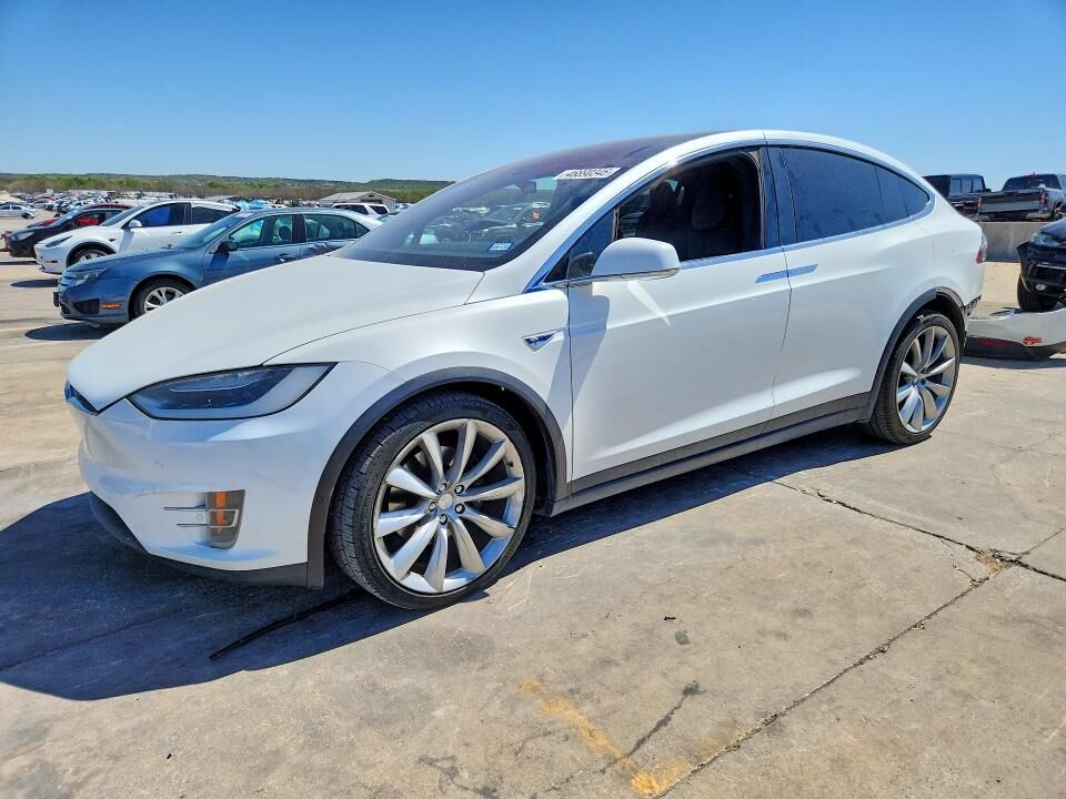 2016 TESLA Model X
