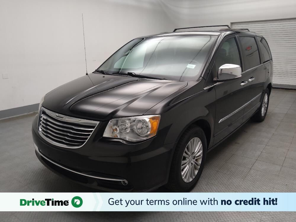 2015 Chrysler Town and Country