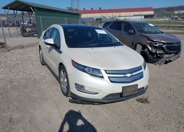 2012 CHEVROLET Volt
