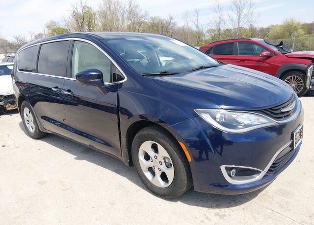 2018 CHRYSLER Pacifica