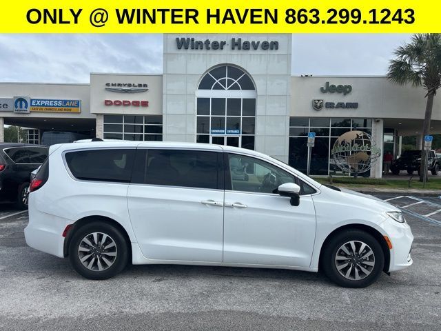 2023 CHRYSLER Pacifica