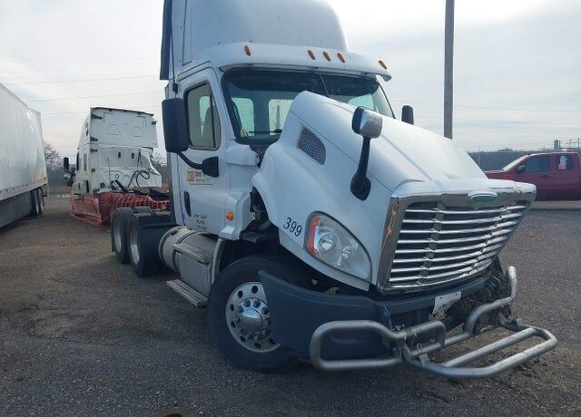 2016 FREIGHTLINER Cascadia