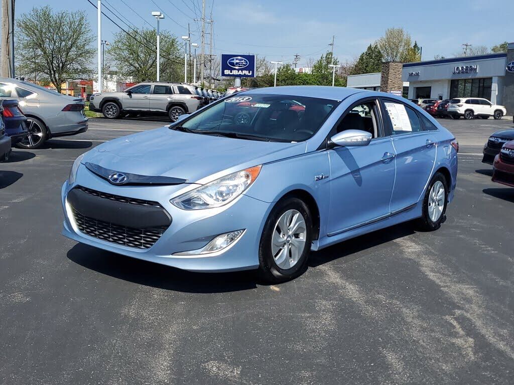 2013 HYUNDAI Sonata