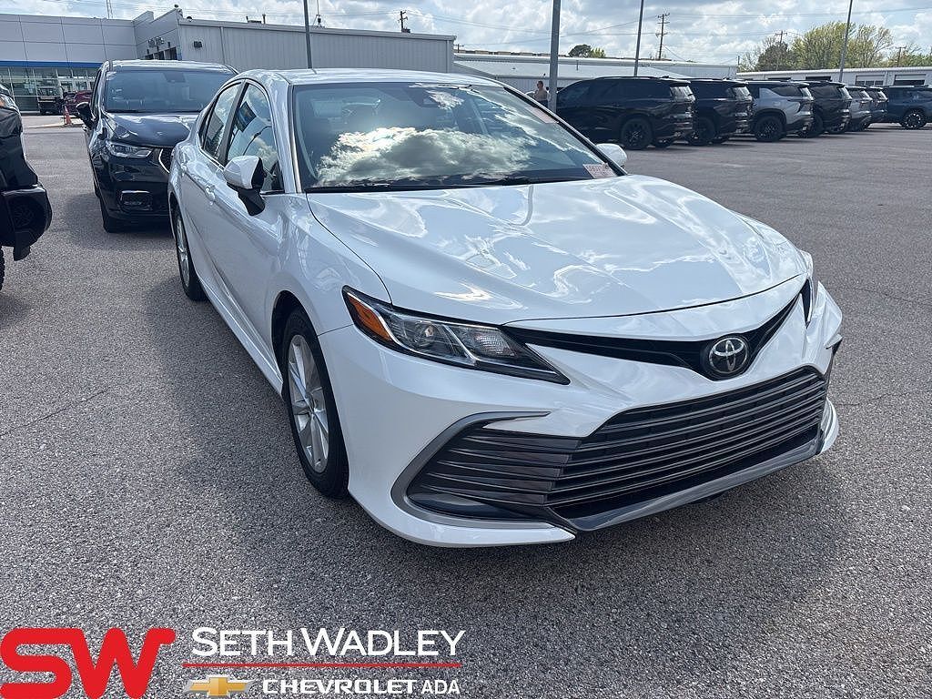 2023 TOYOTA Camry