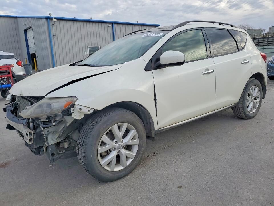 2013 NISSAN Murano