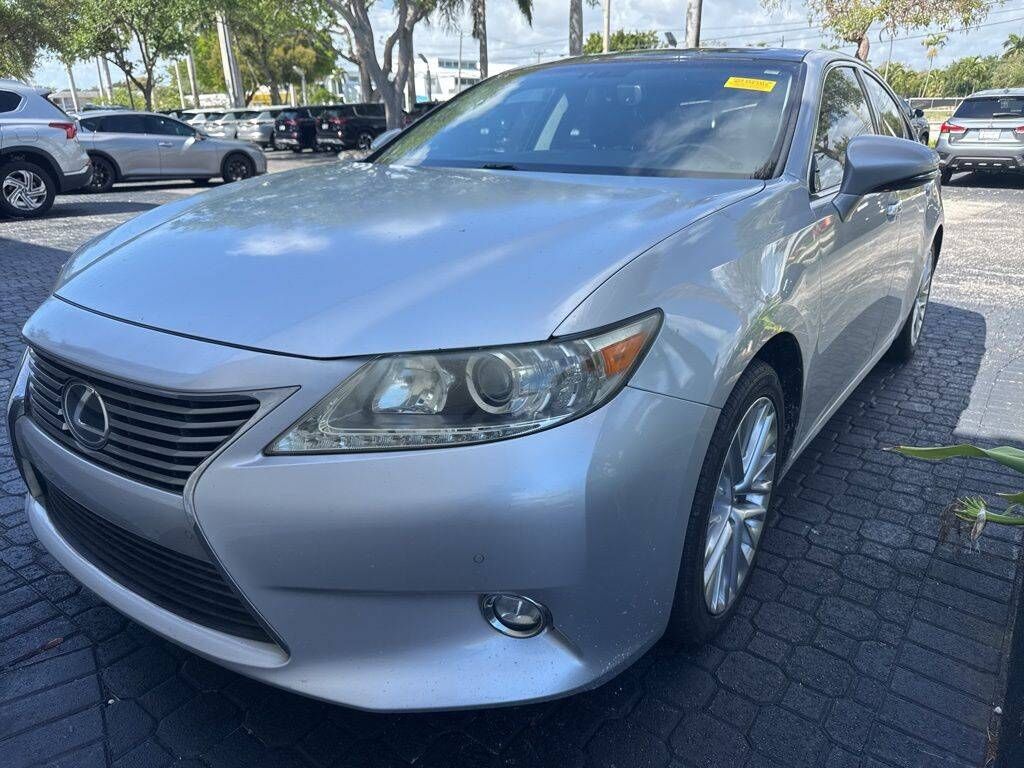 2014 LEXUS ES