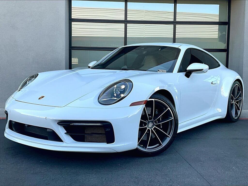 2023 PORSCHE 911