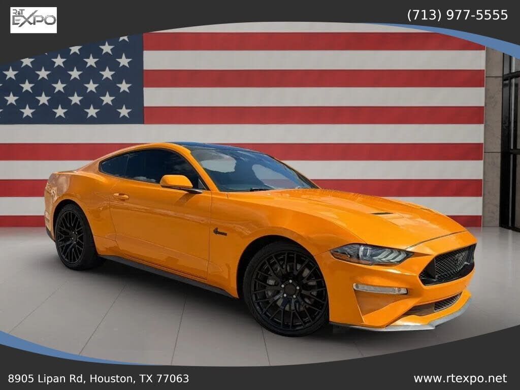 2019 FORD Mustang