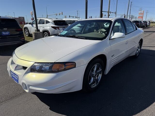 2004 PONTIAC Bonneville