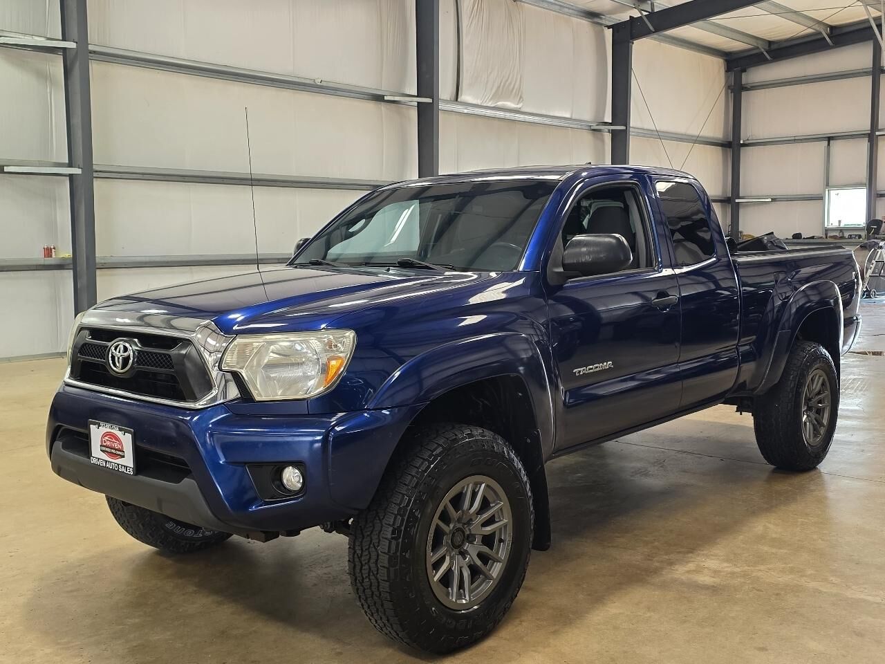 2015 TOYOTA Tacoma
