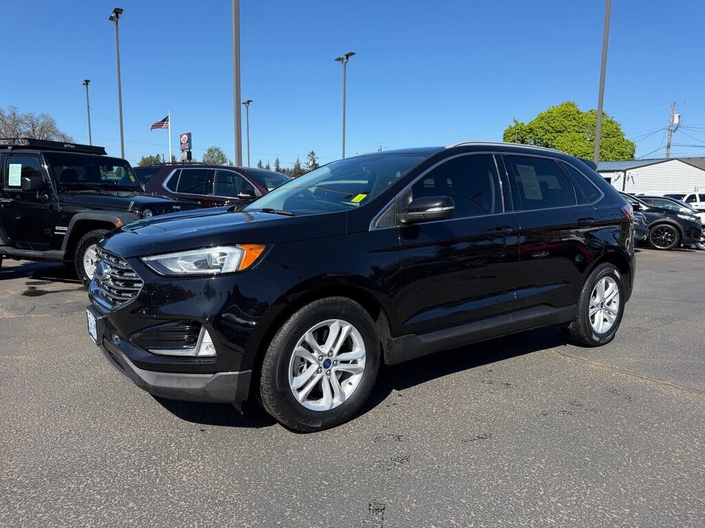 2020 FORD Edge
