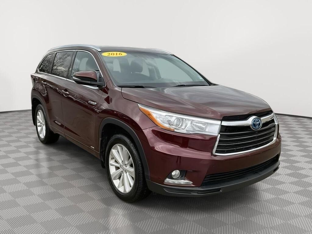 2016 TOYOTA Highlander