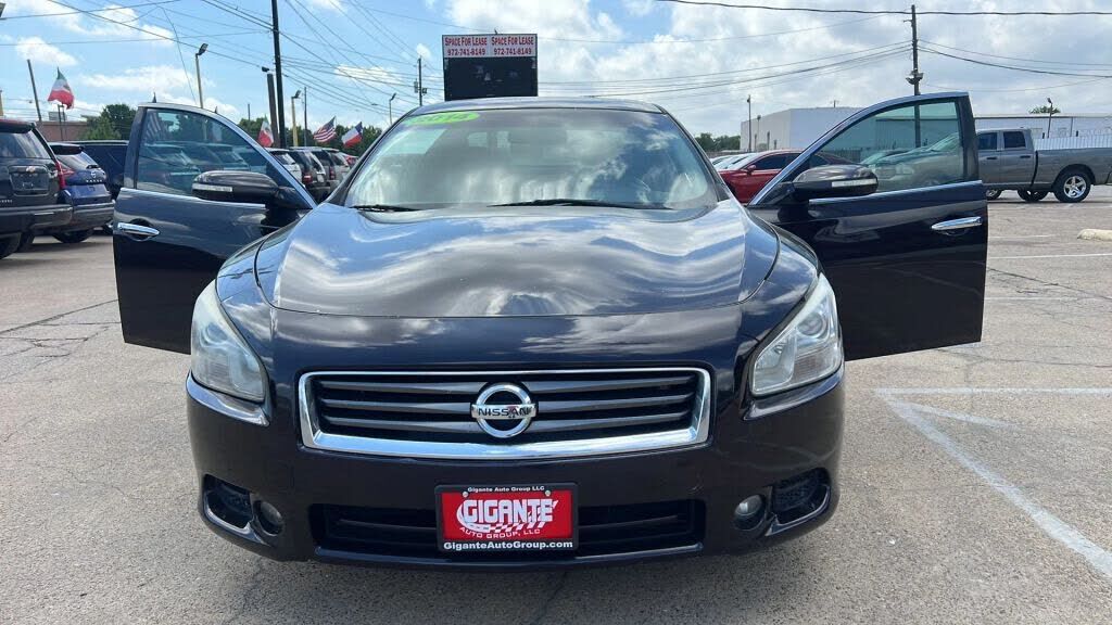 2014 NISSAN Maxima