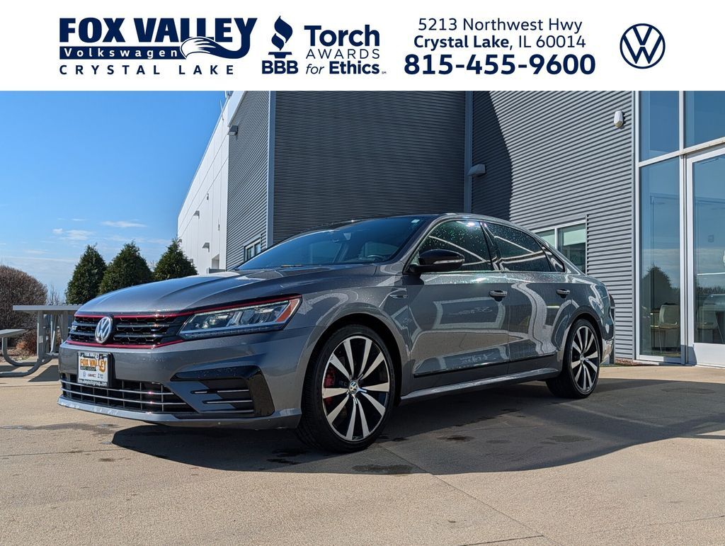 2018 VOLKSWAGEN Passat