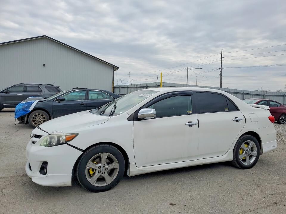 2011 TOYOTA Corolla