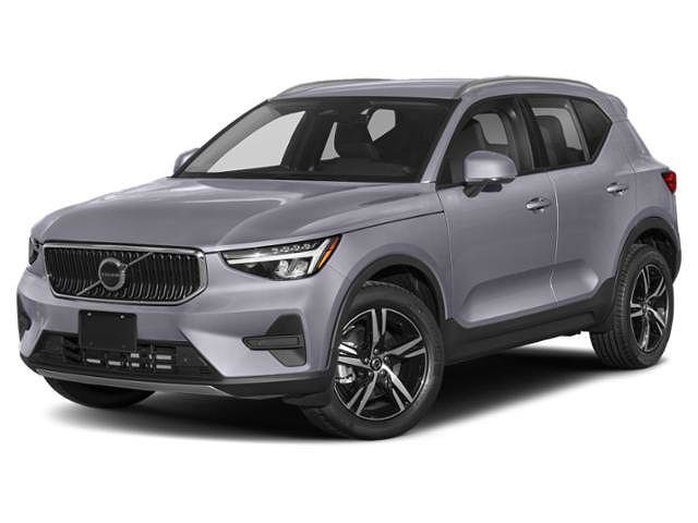 2023 VOLVO XC40