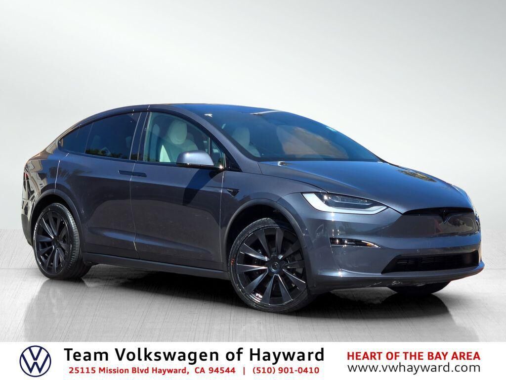 2022 TESLA Model X