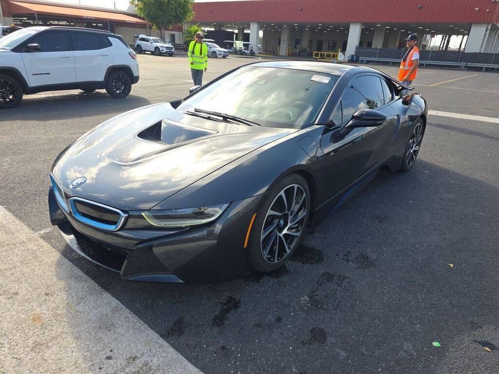2015 BMW i8
