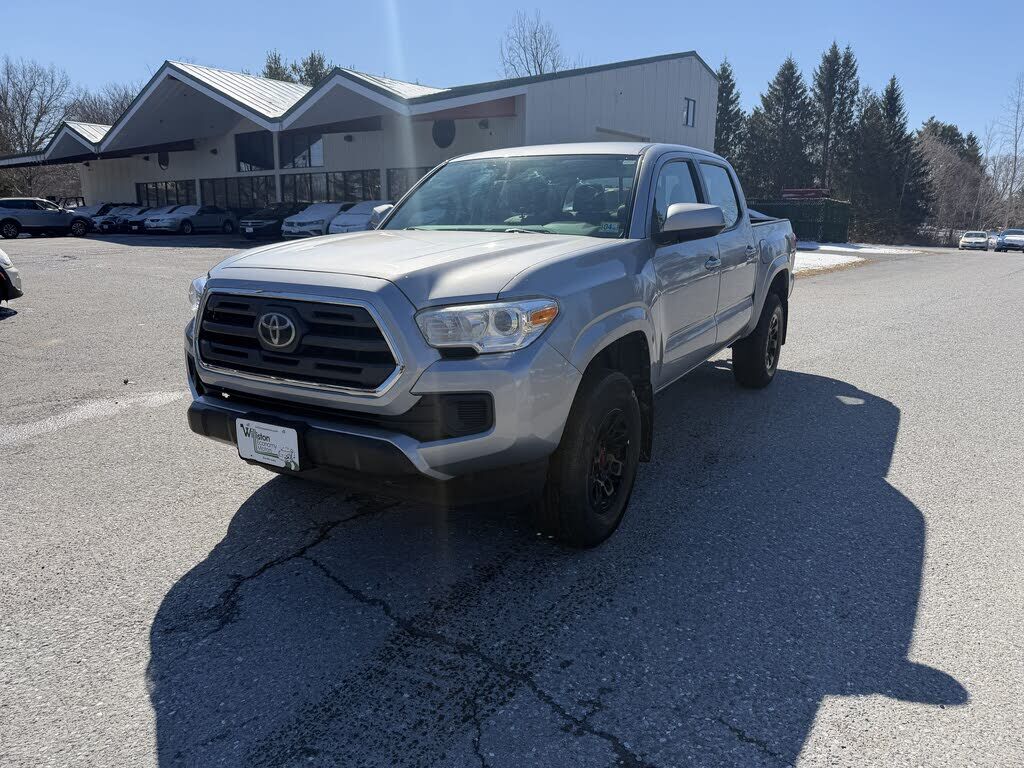 2018 TOYOTA Tacoma