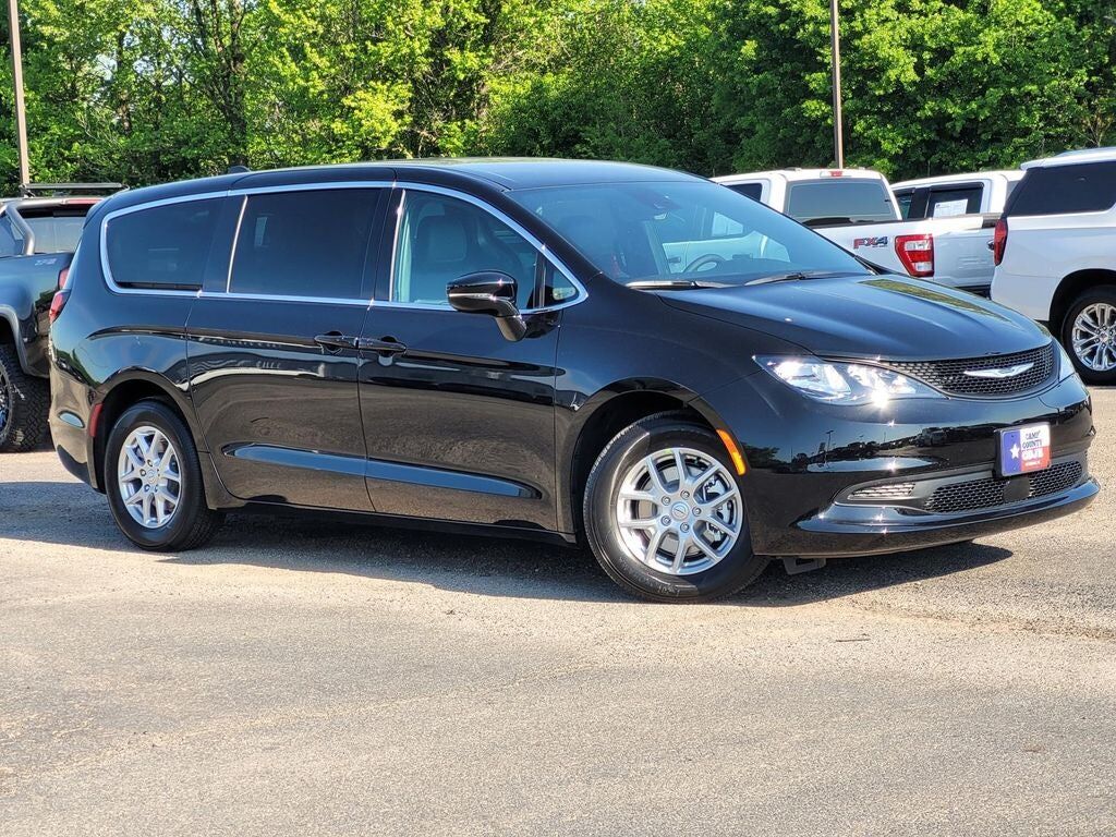 2026 CHRYSLER Voyager