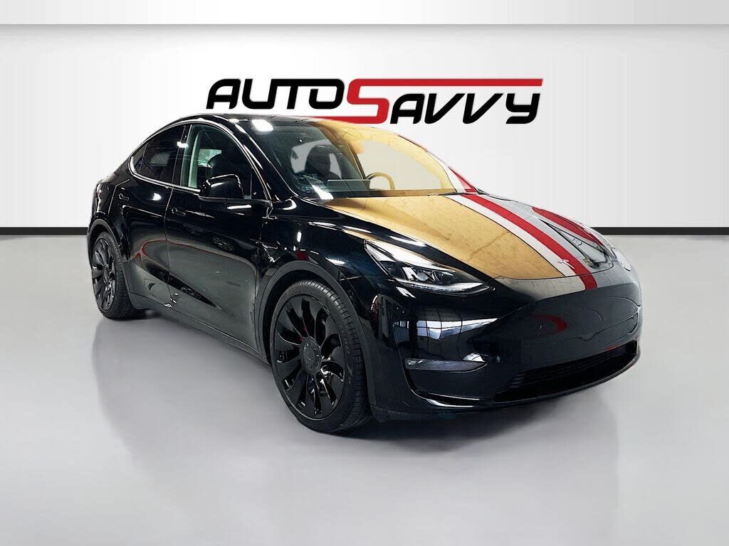 2022 TESLA Model Y
