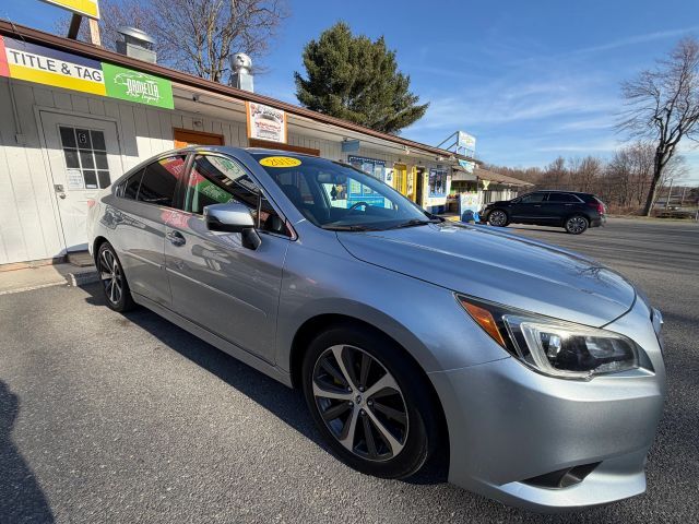 2015 SUBARU Legacy