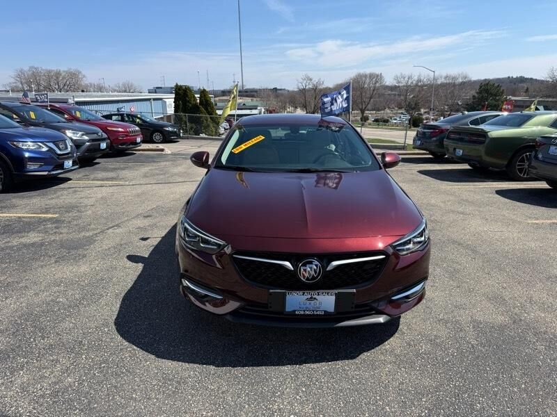 2018 BUICK Regal
