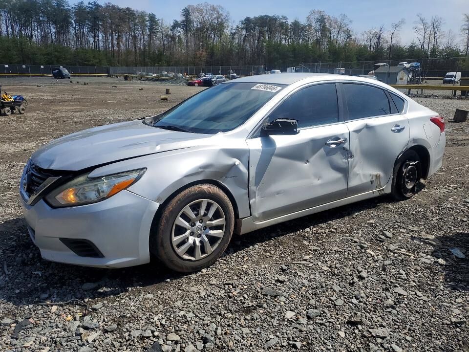 2016 NISSAN Altima