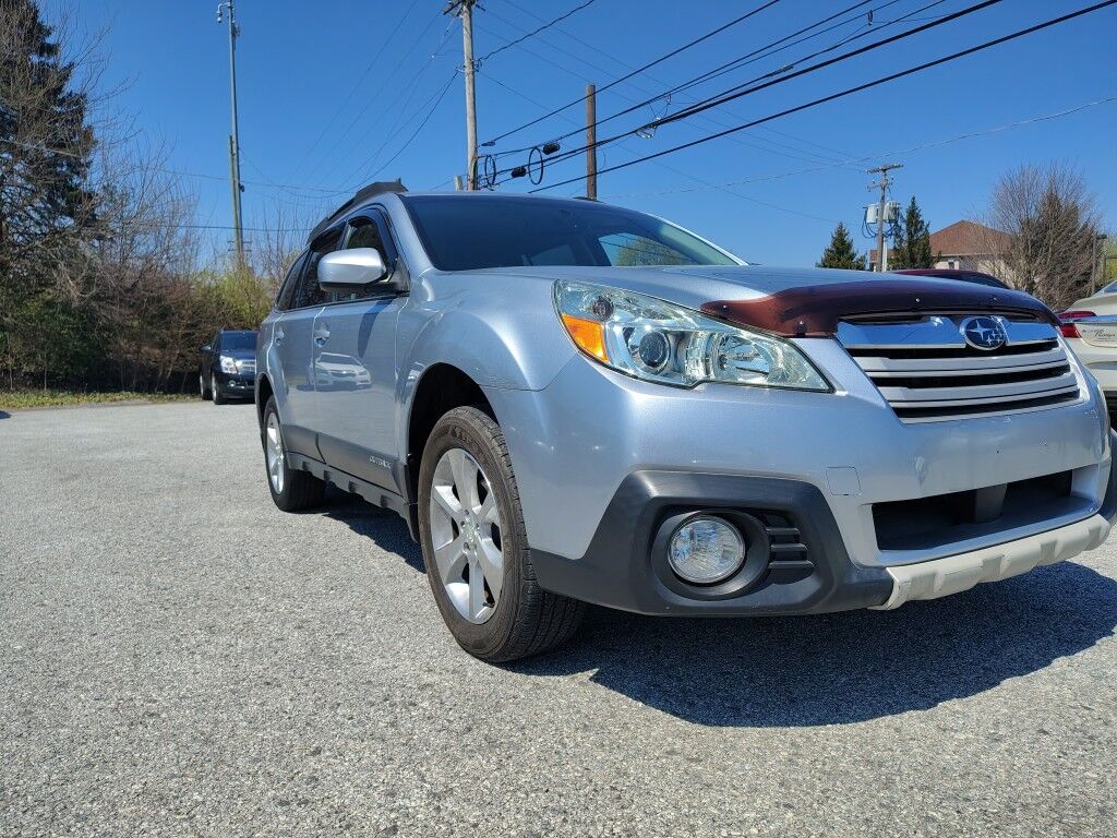2014 SUBARU Outback
