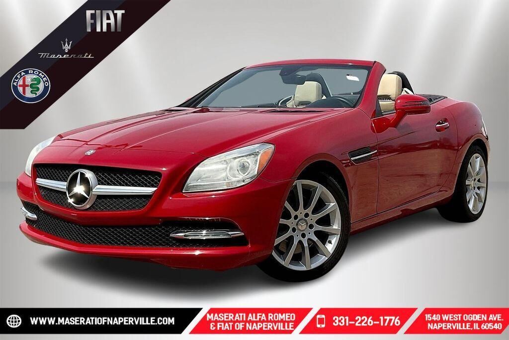 2016 MERCEDES-BENZ SLK-Class