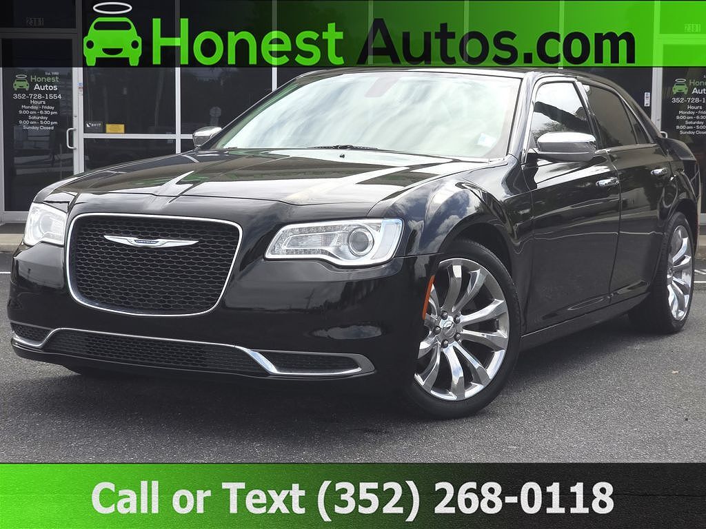 2017 CHRYSLER 300