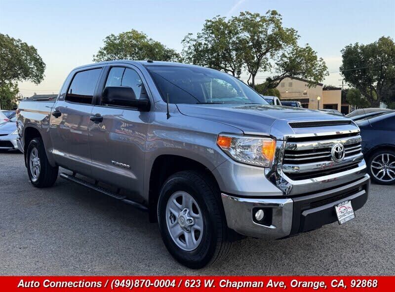 2017 TOYOTA Tundra