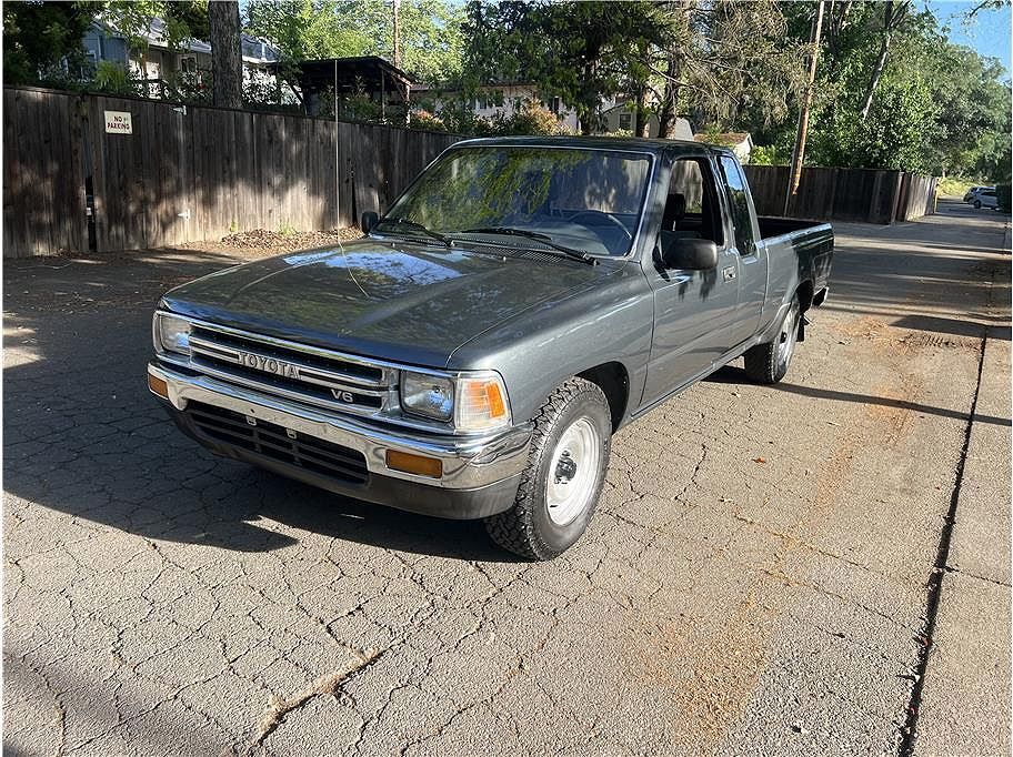 1990 TOYOTA Pick-Up