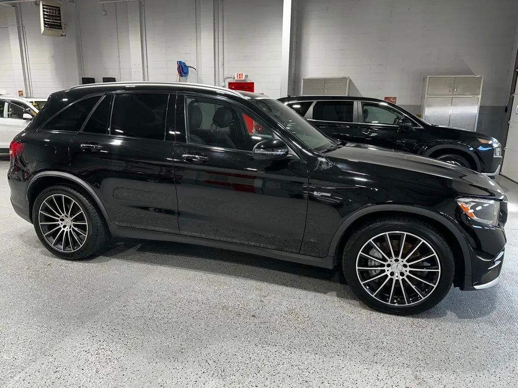 2017 MERCEDES-BENZ GLC-Class