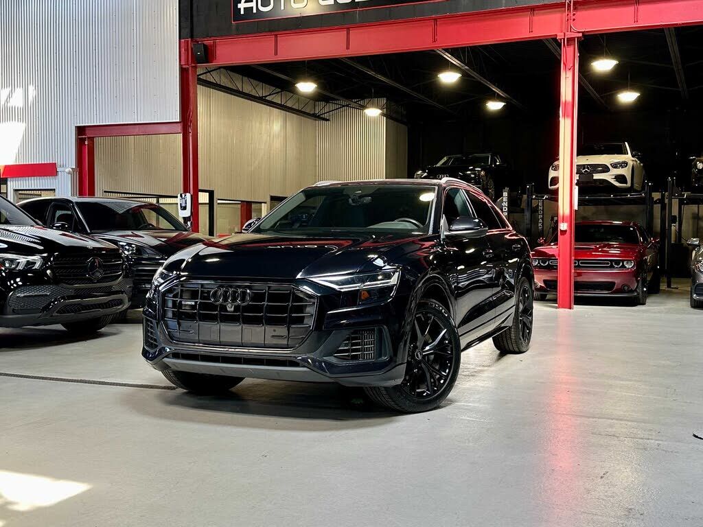 2021 AUDI Q8