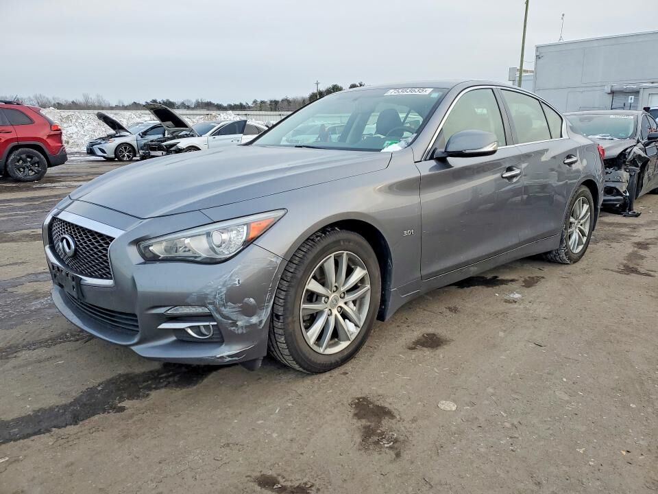 2016 INFINITI Q50