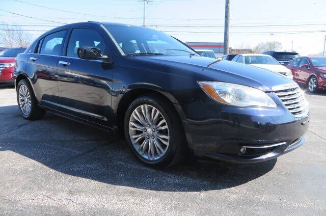 2012 CHRYSLER 200