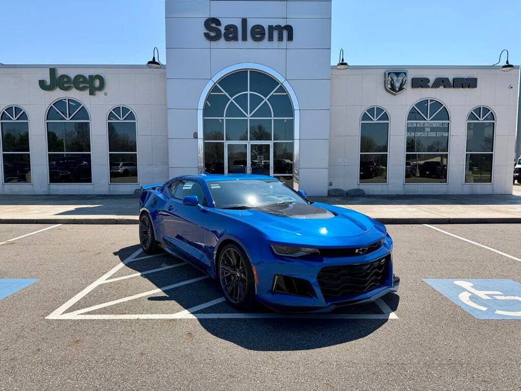 2017 CHEVROLET Camaro