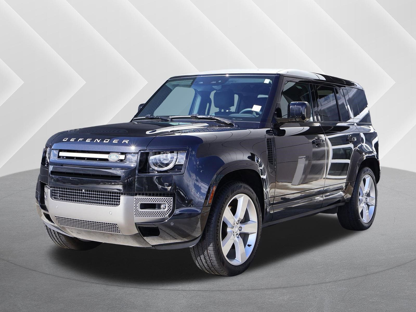 2025 LAND ROVER Defender