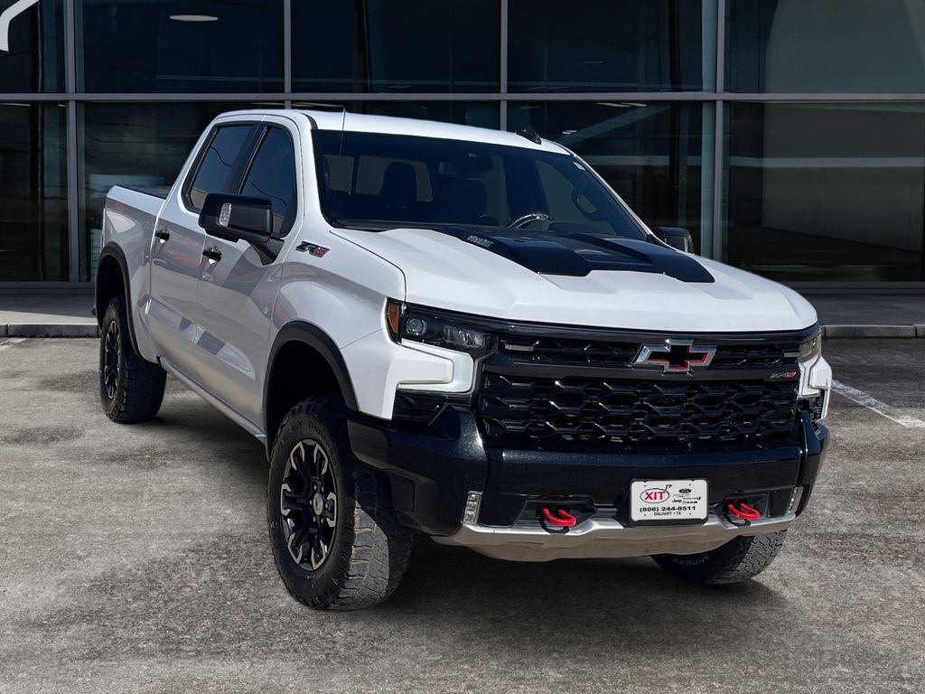 2024 CHEVROLET Silverado