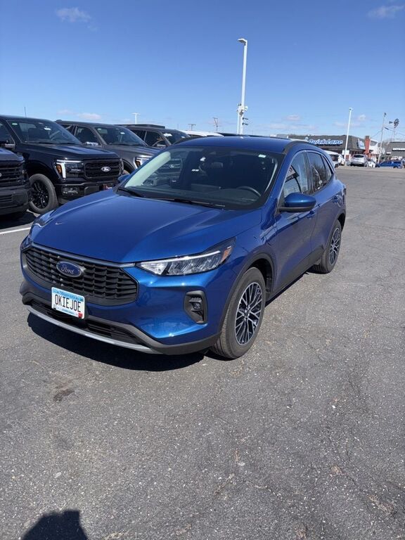 2023 FORD Escape