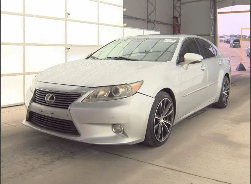 2014 LEXUS ES